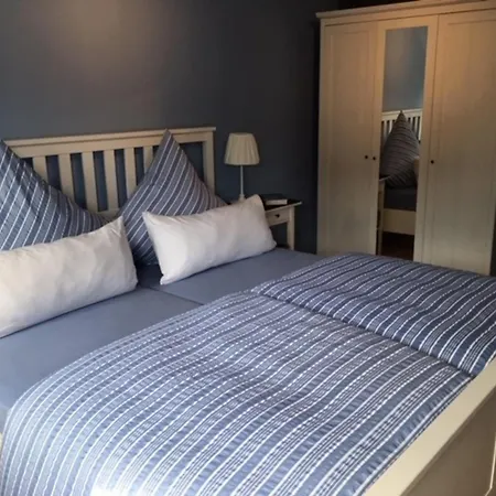 Stockrose Apartment Schashagen